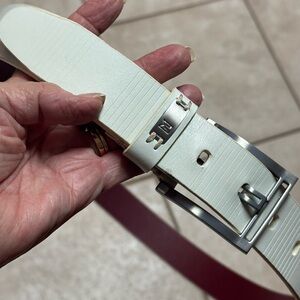 Tiger Woods White Leather Belt Size 42